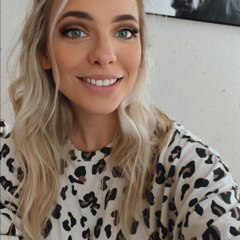 Meet your Posher, Sara